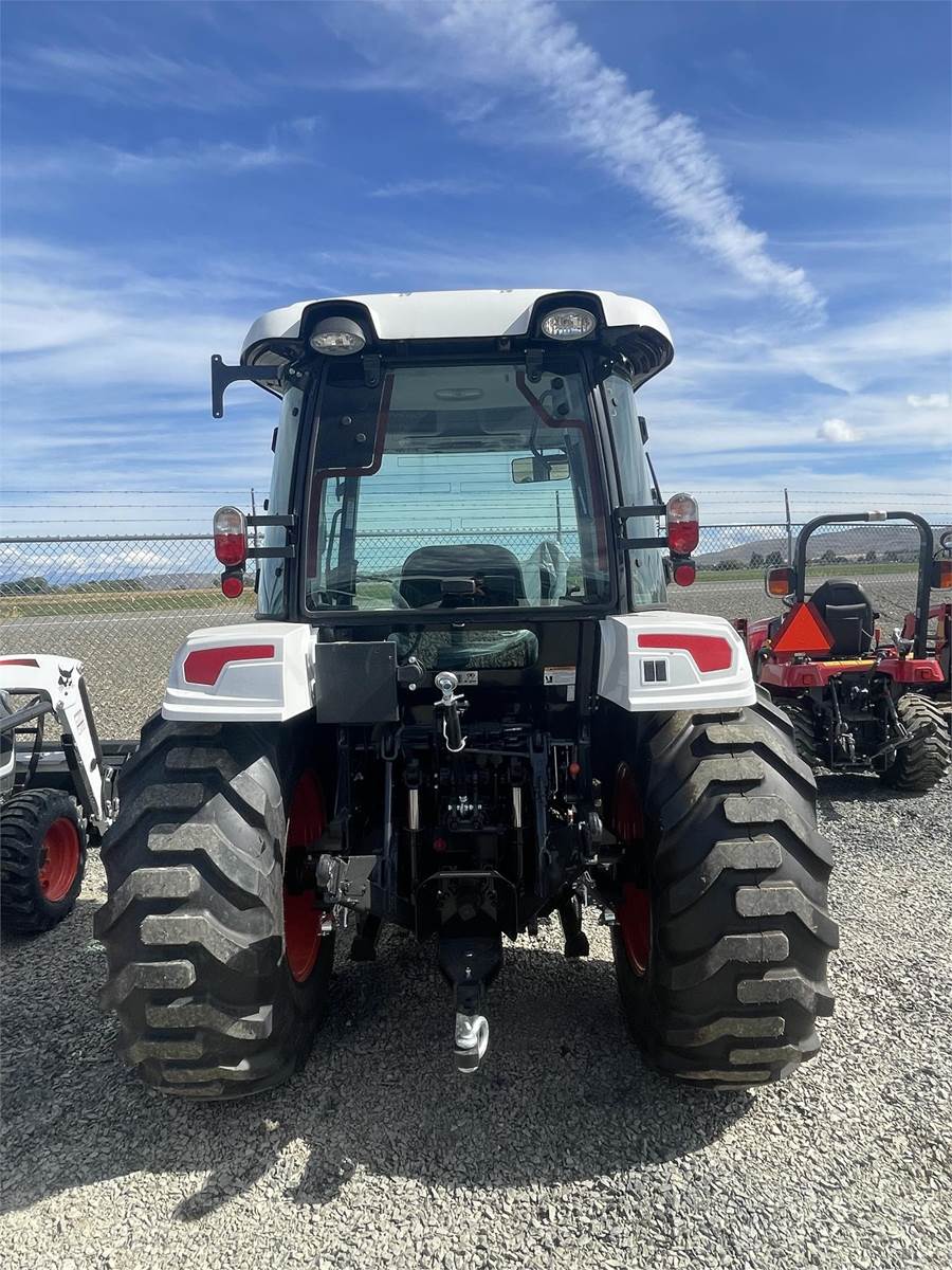 Tractors-40-99-HP-Bobcat-CT5555-41319005